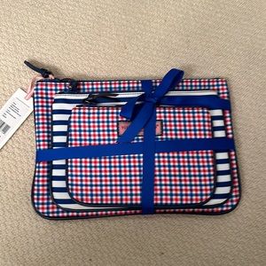 Vineyard Vines toiletries/make-up pouches set